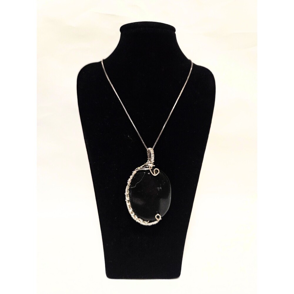 Wire Wrapped Black Oval Stone Pendant Necklace Silver Tone Chain Handmade Style